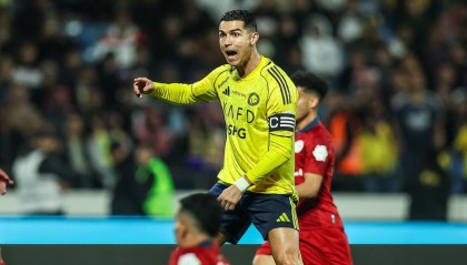 开云注册-2-1！利雅得胜利获2连胜，距榜首4分，C罗迎960球里程碑+5次越位