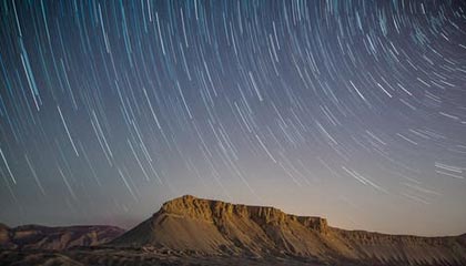 开云平台-字母哥31+14+8内史密斯新高32分 雄鹿赛季横扫步行者