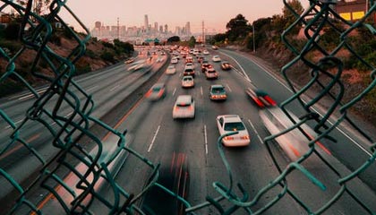 开云平台-字母哥31+14+8内史密斯新高32分 雄鹿赛季横扫步行者